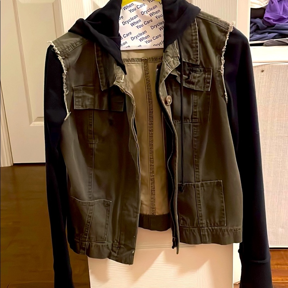 Hunter green and black utility jacket!